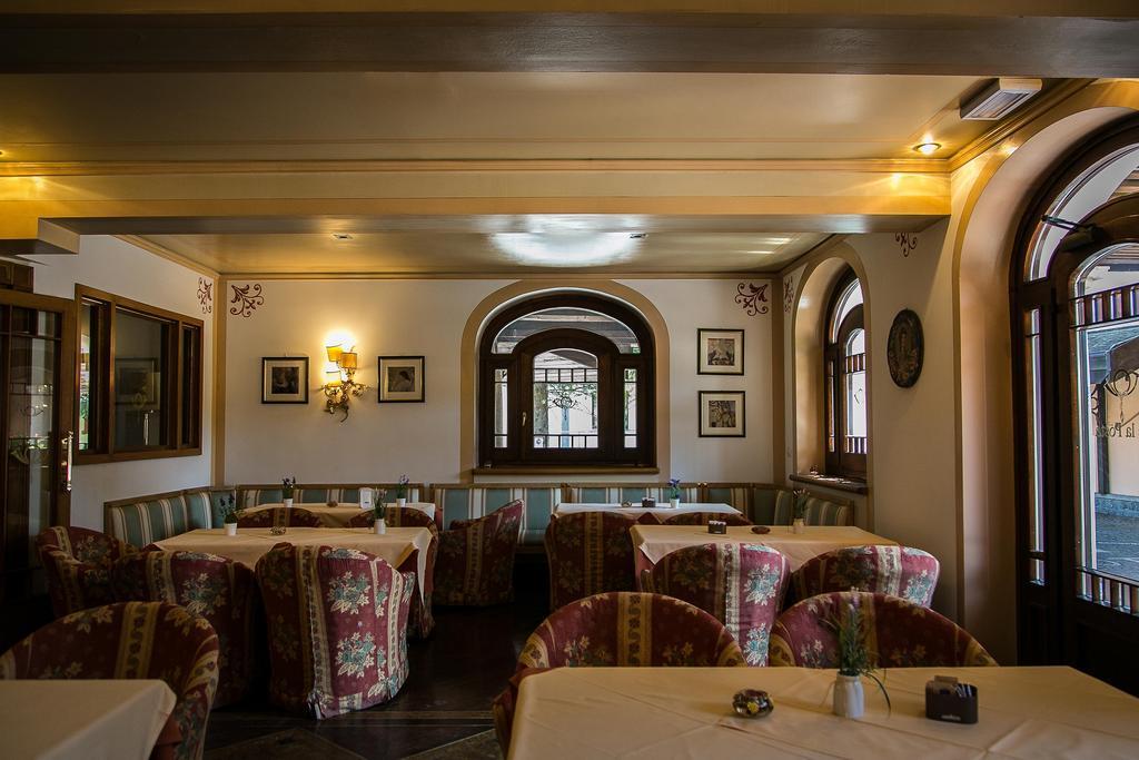 Hotel Posta R.T.A. Madonna Esterno foto
