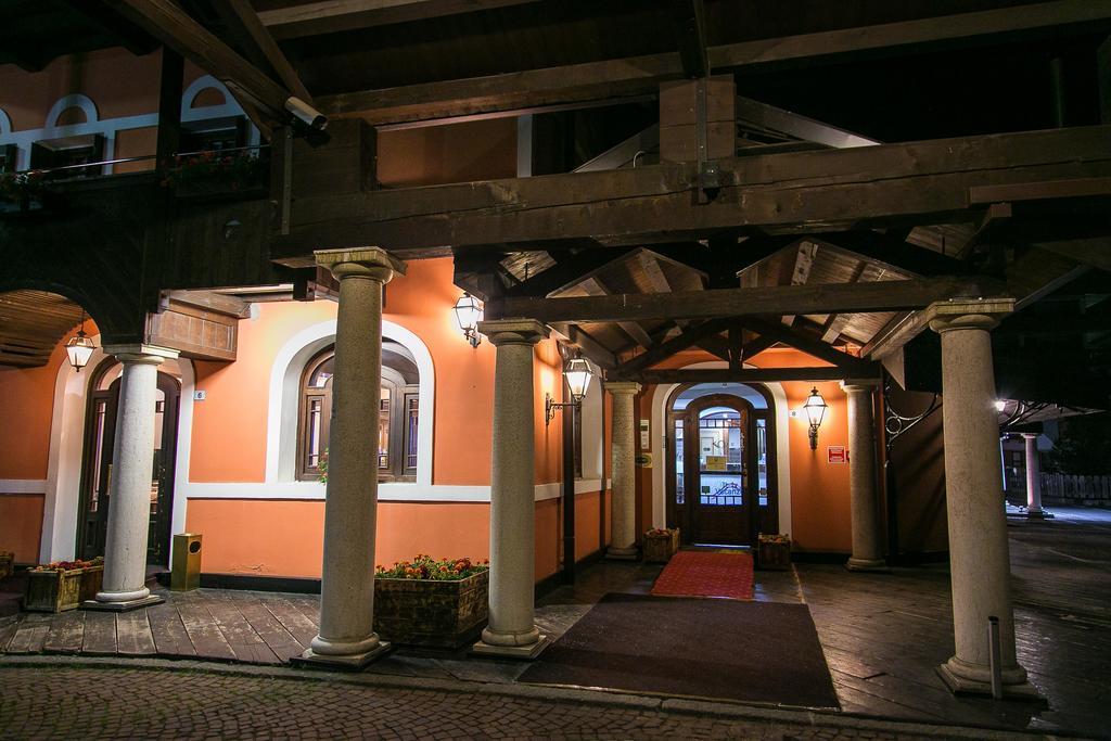 Hotel Posta R.T.A. Madonna Esterno foto