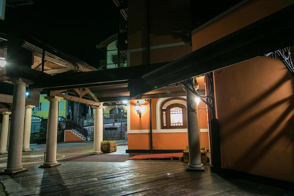 Hotel Posta R.T.A. Madonna Esterno foto