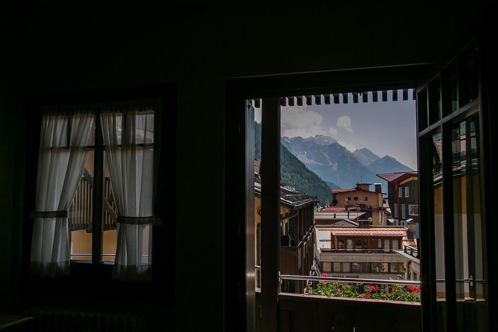 Hotel Posta R.T.A. Madonna Esterno foto